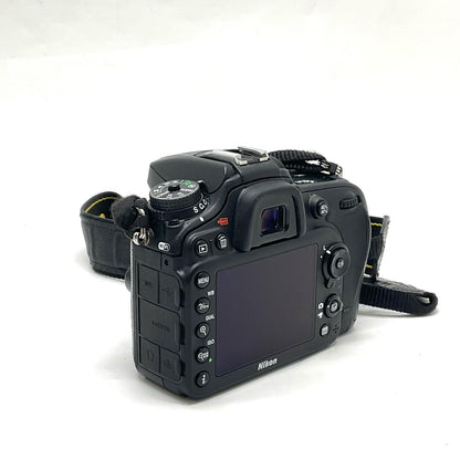 【最速発送】Nikon デジタル一眼 D7200 ボディ ブラック【難有】