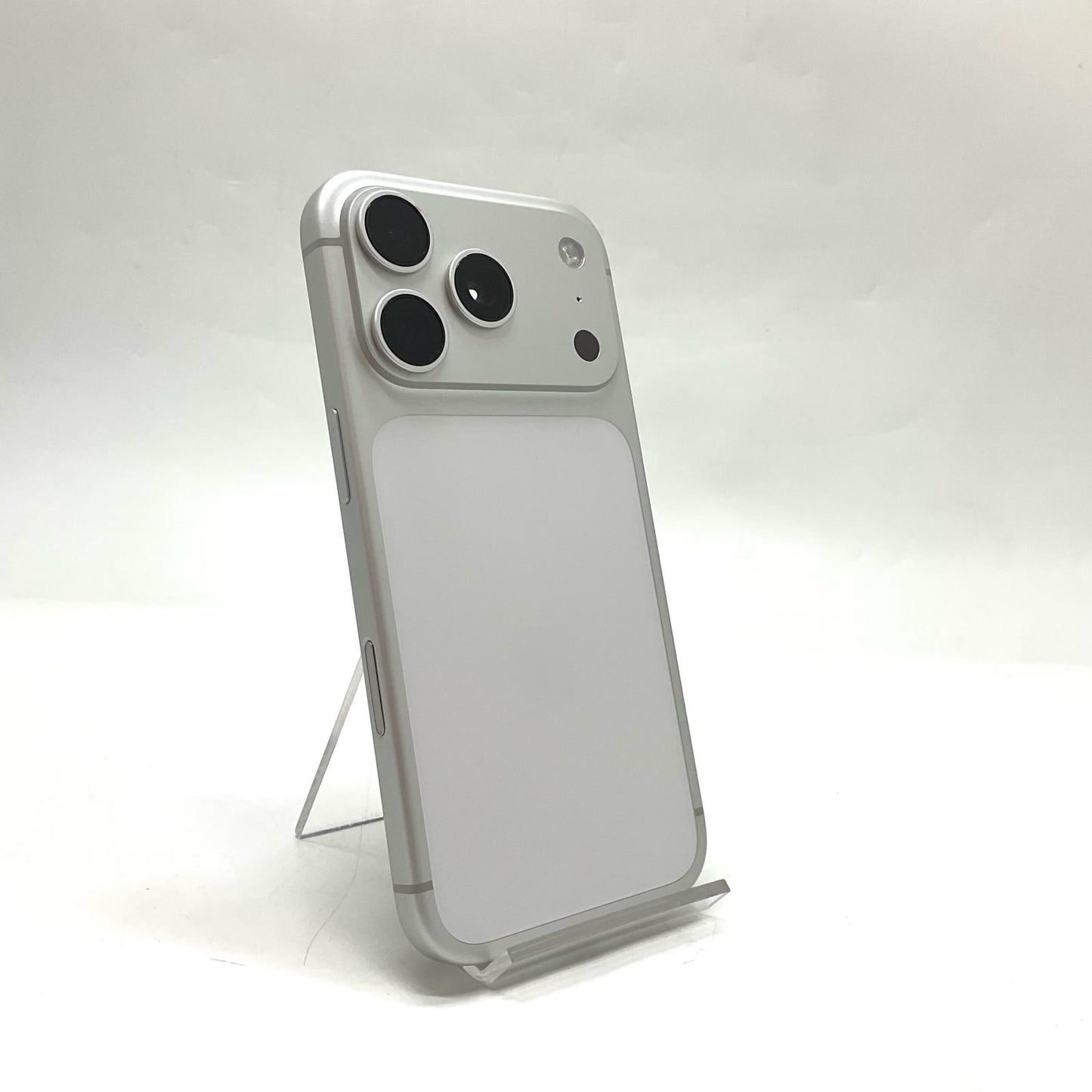 【全額返金保証】【最速発送】Apple iPhone iPhone 17 Pro 512GB シルバー au SIMフリー 白ロム 美品 動作確認済 100%