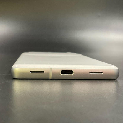 【全額返金保証】【最速発送】Google Pixel 7a 128GB スノー SIMフリー G82U8 白ロム 美品 動作確認済
