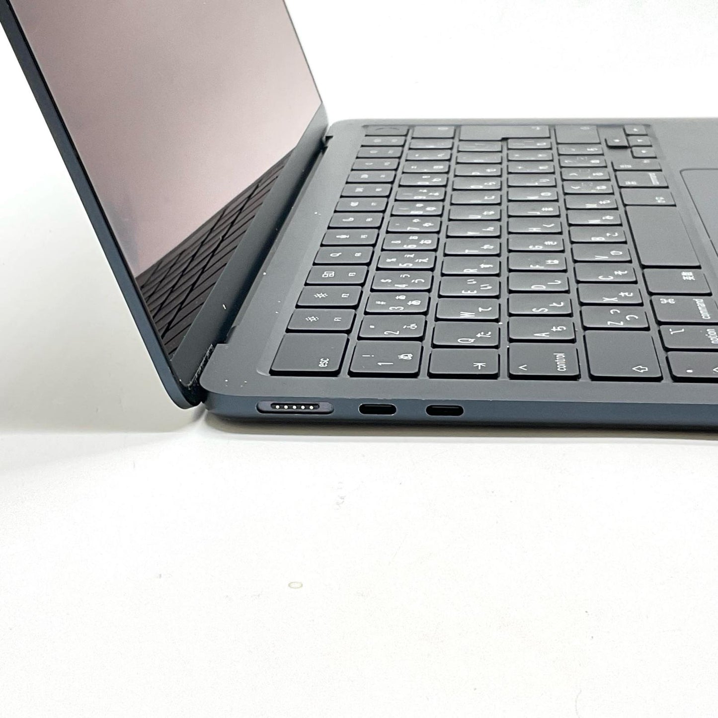 【全額返金保証】【最速発送】Apple MacBook Air 13.6インチ 2022 Apple M2 8GB SSD 256GB ミッドナイト 95.7% 動作確認済