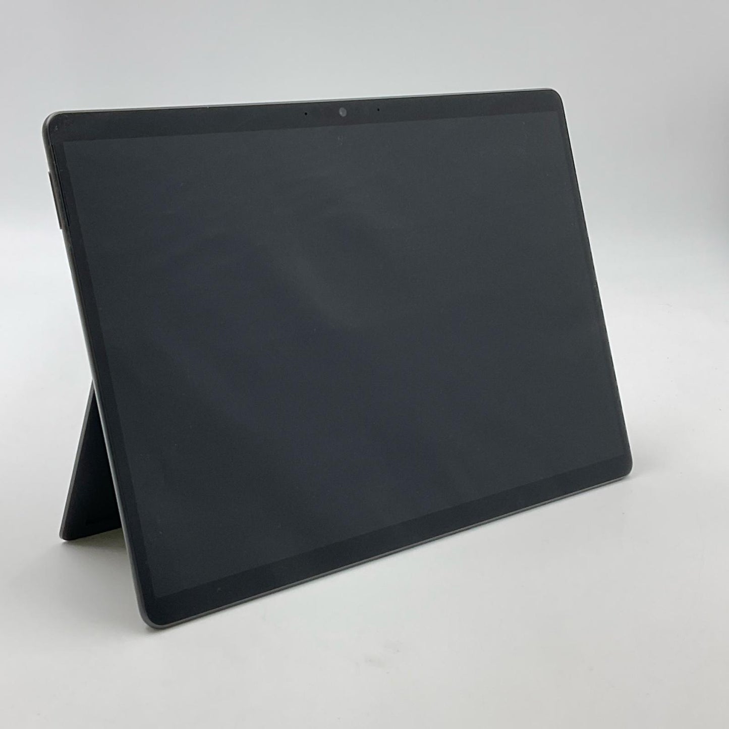 【全額返金保証】【最速発送】Microsoft Surface Pro 8 11th gen Intel(R) Core(TM) i5-1135G7 @ 2.40GHz 8GB M.2 SSD 256GB 80.8% 動作確認済