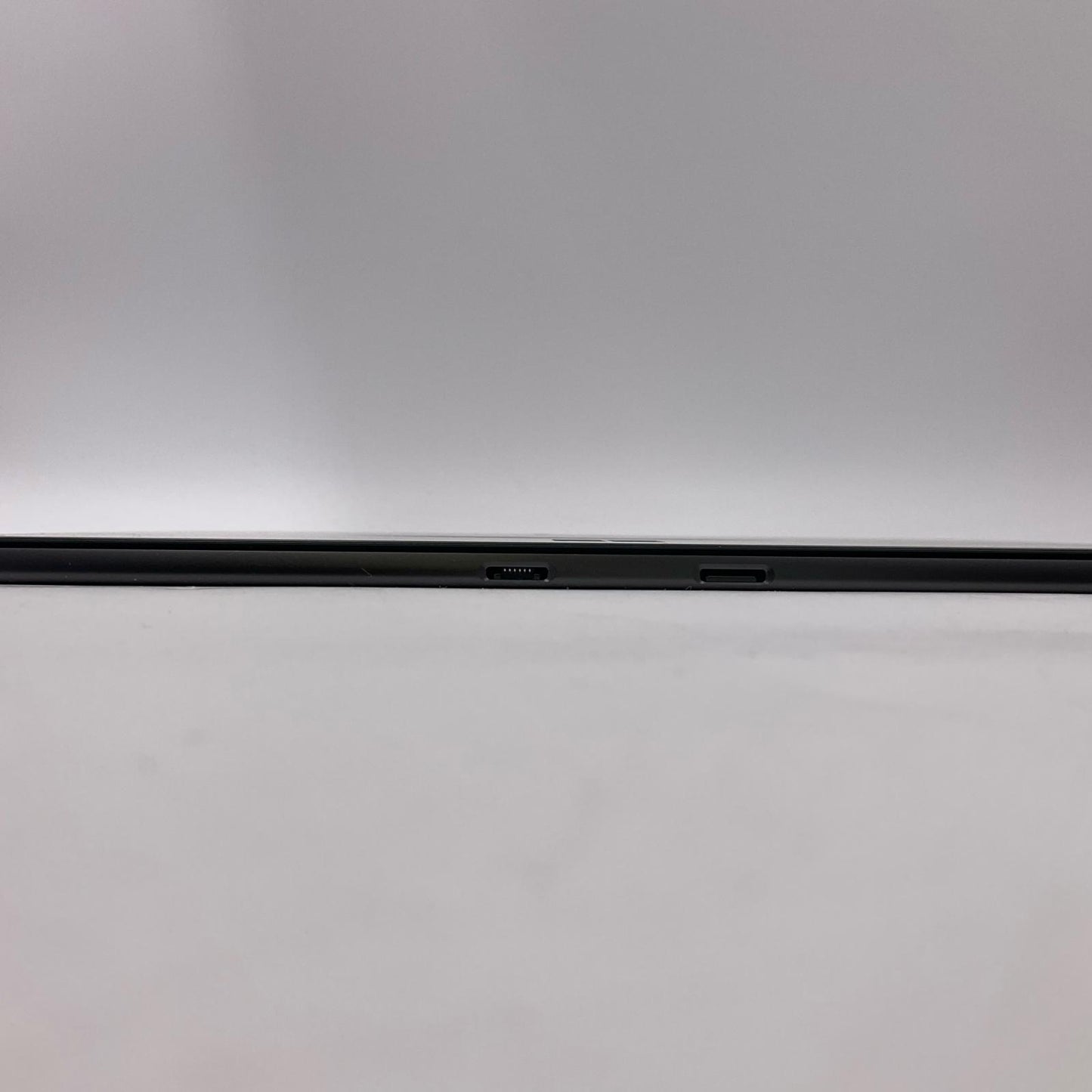 【全額返金保証】【最速発送】Microsoft Surface Pro 8 11th gen Intel(R) Core(TM) i5-1135G7 @ 2.40GHz 8GB M.2 SSD 256GB 80.8% 動作確認済