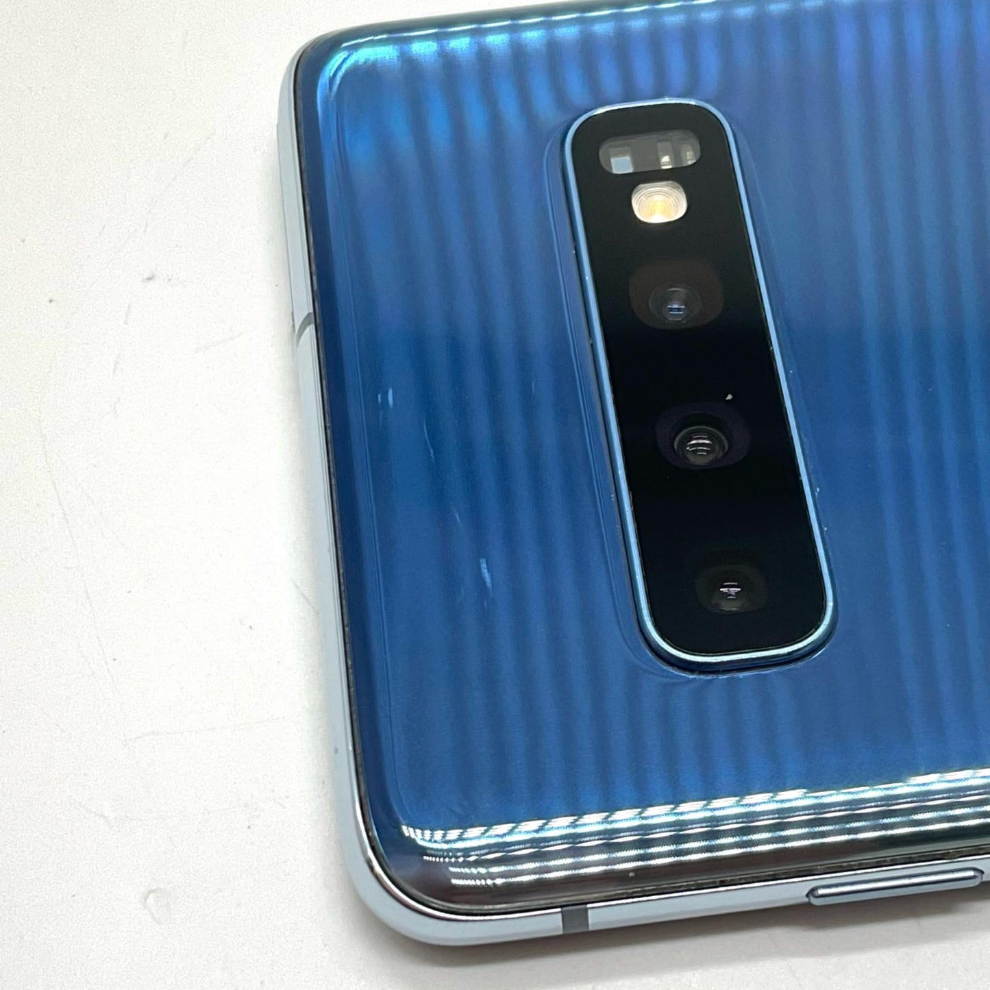 【全額返金保証】【最速発送】SAMSUNG Galaxy S10 128GB プリズムブルー docomo SC-03L 白ロム 動作確認済