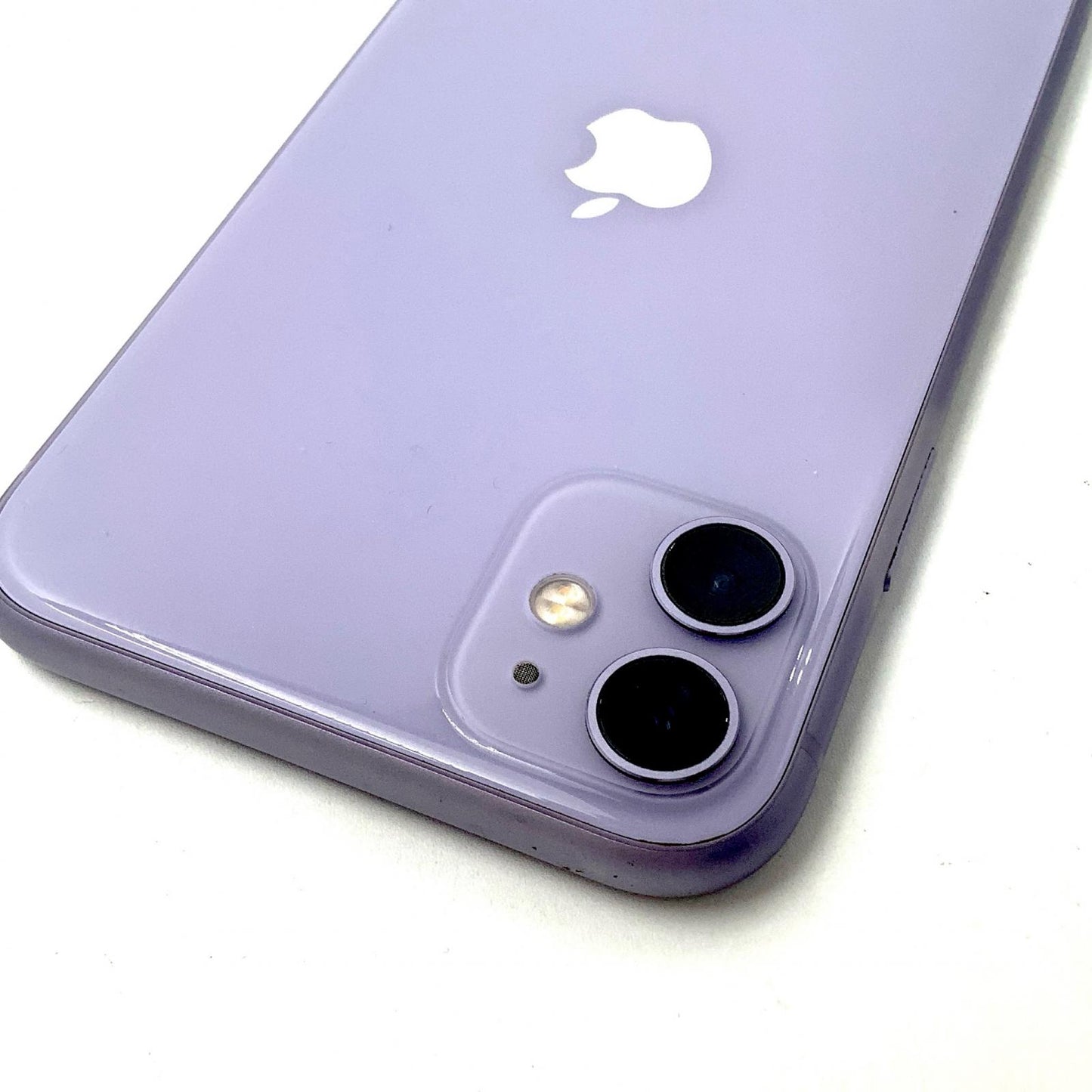 【全額返金保証】【最速発送】Apple iPhone iPhone 11 128GB パープル Softbank SIMフリー 白ロム 動作確認済 69%