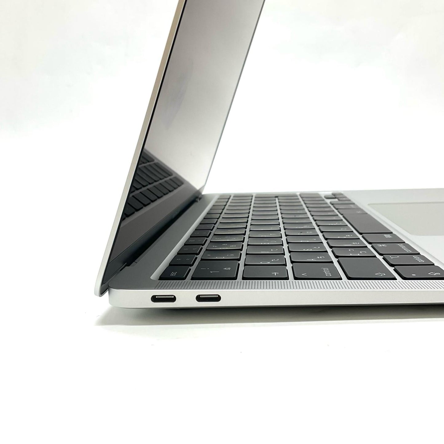 【全額返金保証】【最速発送】Apple MacBook Air 13.3インチ 2020 Apple M1 8GB SSD 512GB シルバー 100% 超美品 動作確認済