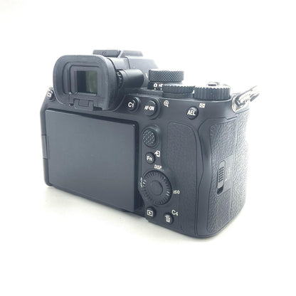 【全額返金保証】【最速発送】Sony デジタル一眼 α7 IV ILCE-7M4 ボディ ブラック 美品 動作確認済