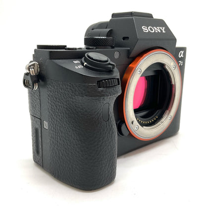 【全額返金保証】【最速発送】Sony デジタル一眼 α7 II ILCE-7M2 ボディ ブラック 動作確認済