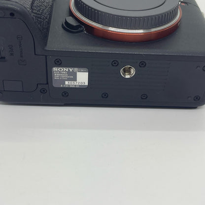 【全額返金保証】【最速発送】Sony デジタル一眼 ILCE-7RM3 ブラック 動作確認済