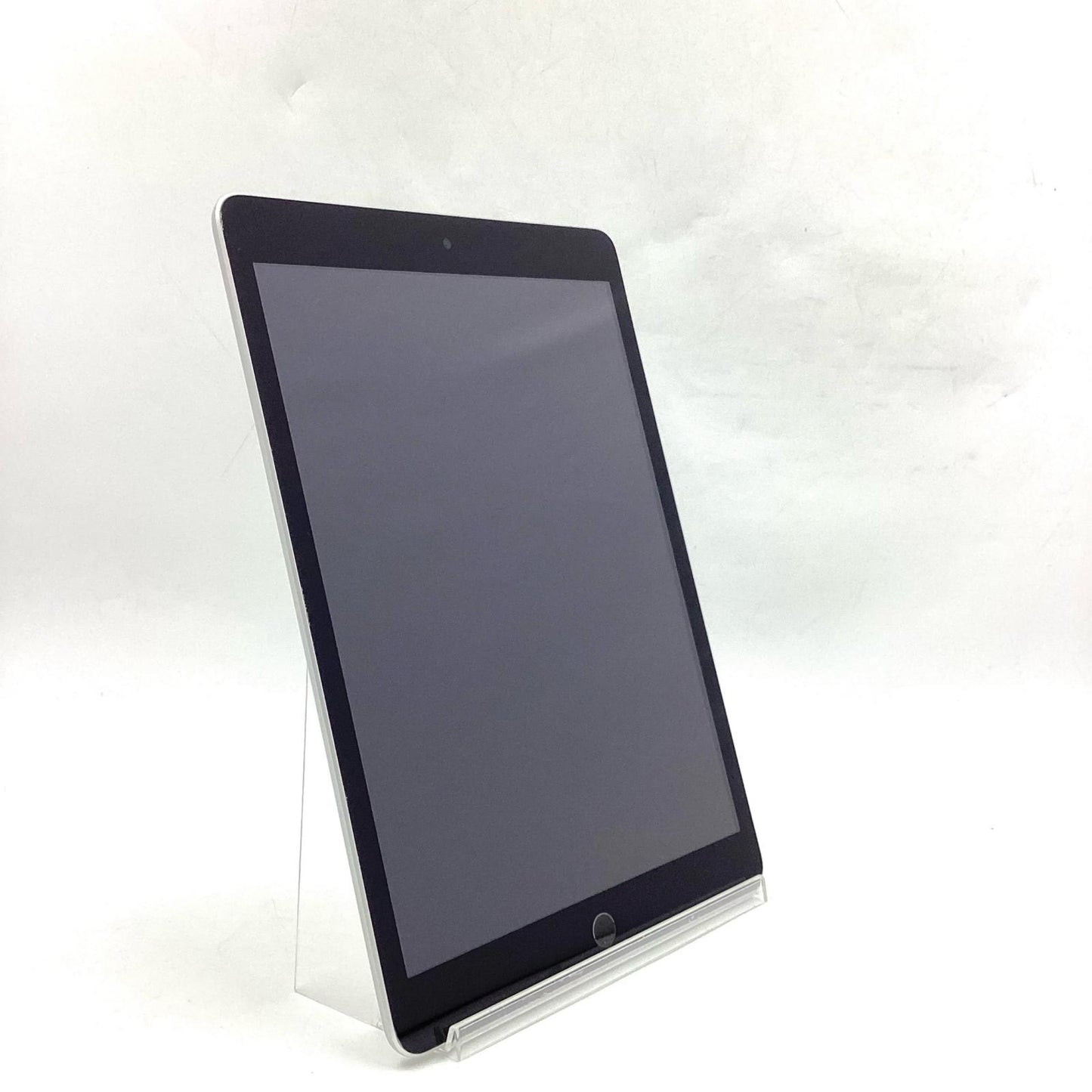 【全額返金保証】【最速発送】Apple iPad iPad 10.2インチ 第9世代 64GB シルバー Wi-Fi 動作確認済