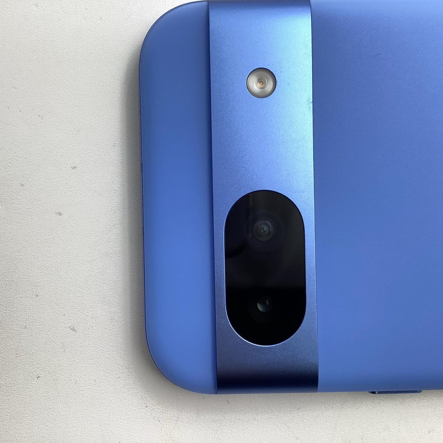 【全額返金保証】【最速発送】Google Pixel 8a 128GB ベイ Softbank G576D 白ロム 超美品 動作確認済