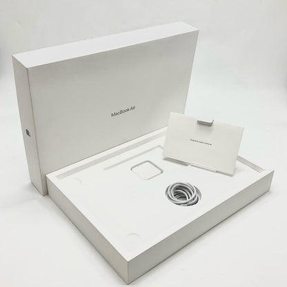 【全額返金保証】【最速発送】Apple MacBook Air 15.3インチ 2024 Apple M3 16GB SSD 256GB シルバー 93% 美品 動作確認済