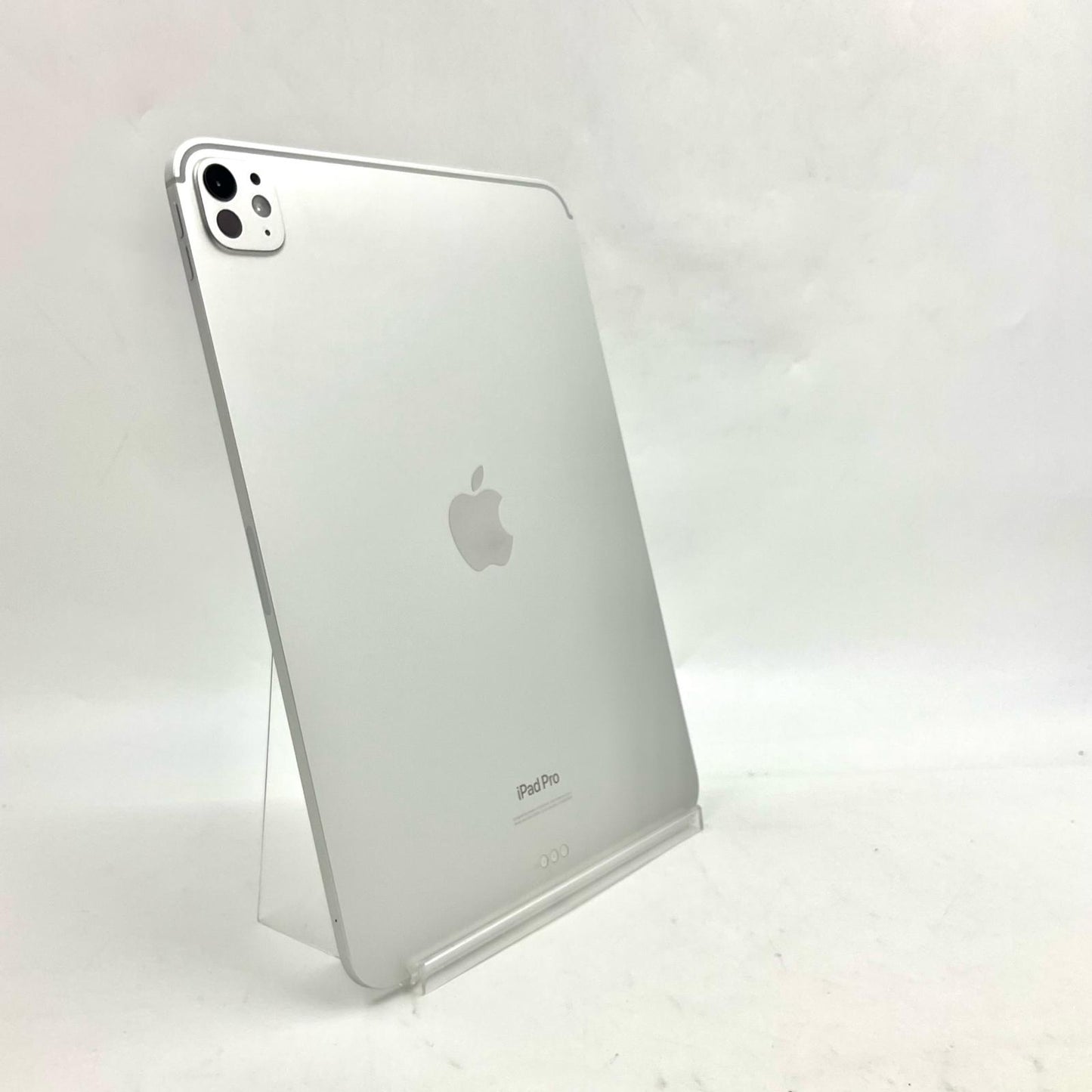 【全額返金保証】【最速発送】Apple iPad Pro M4 11インチ 256GB シルバー Wi-Fi 超美品 動作確認済