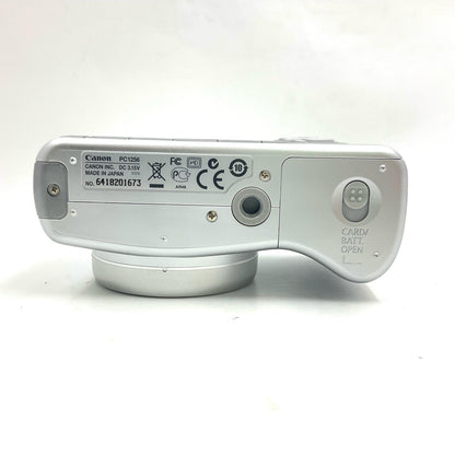【全額返金保証】【最速発送】Canon コンパクトデジタルカメラ PowerShot SX100 IS [シルバー] 動作確認済