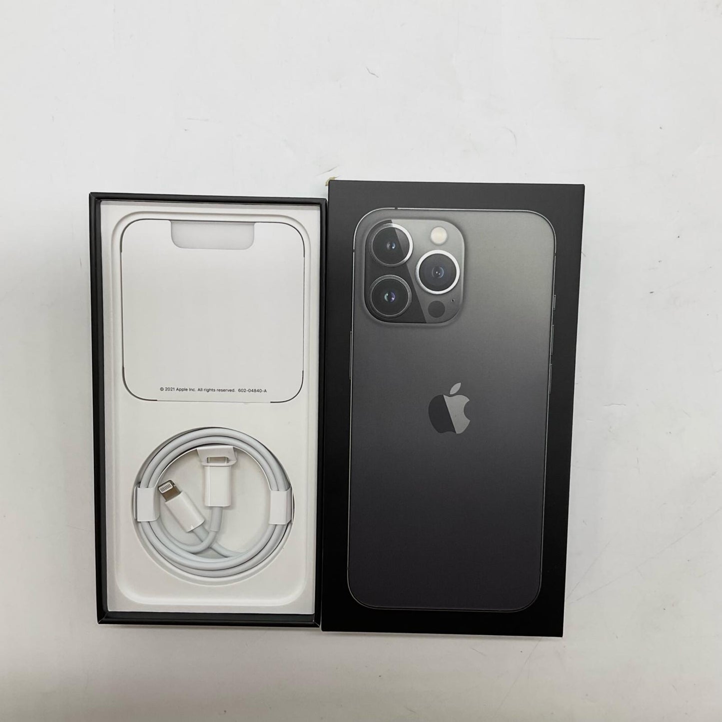 【最速発送】Apple iPhone iPhone 13 Pro 128GB グラファイト 楽天モバイル 白ロム【難有】 80%