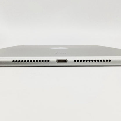 【全額返金保証】【最速発送】Apple iPad iPad 9.7インチ 第5世代 32GB シルバー Wi-Fi 動作確認済
