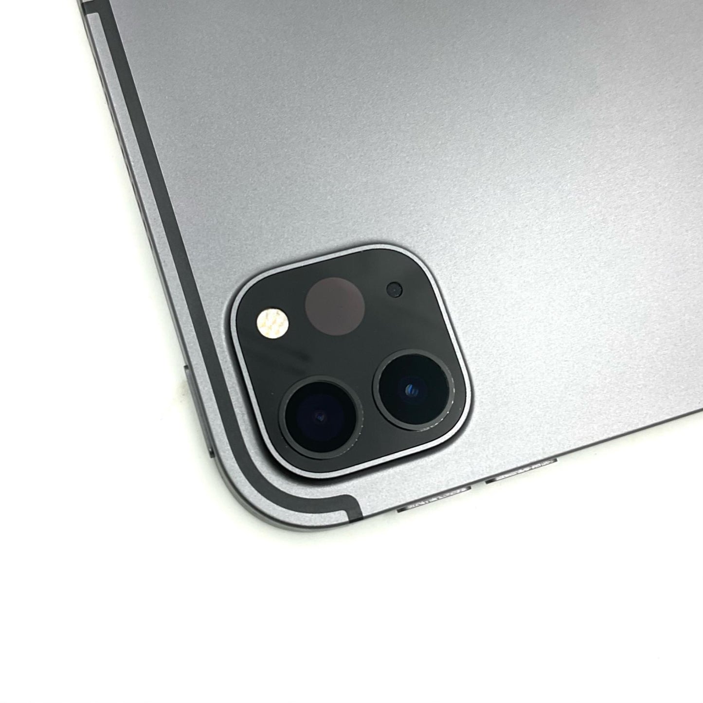 【最速発送】Apple iPad Pro 12.9インチ 第5世代 256GB スペースグレイ WiFi+Cellular docomo 白ロム【難有】