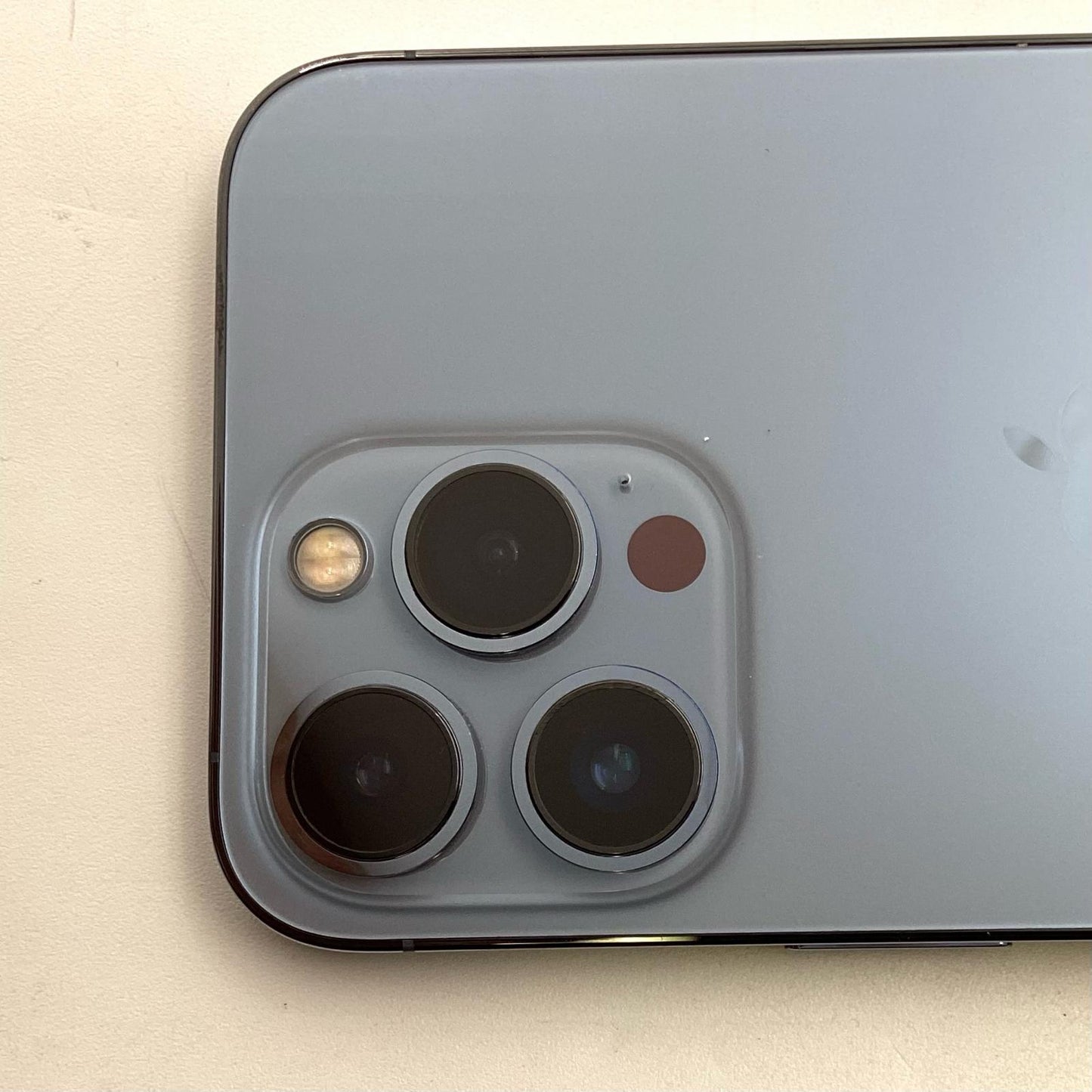 【最速発送】Apple iPhone iPhone 13 Pro 256GB シエラブルー au 白ロム【難有】 74%