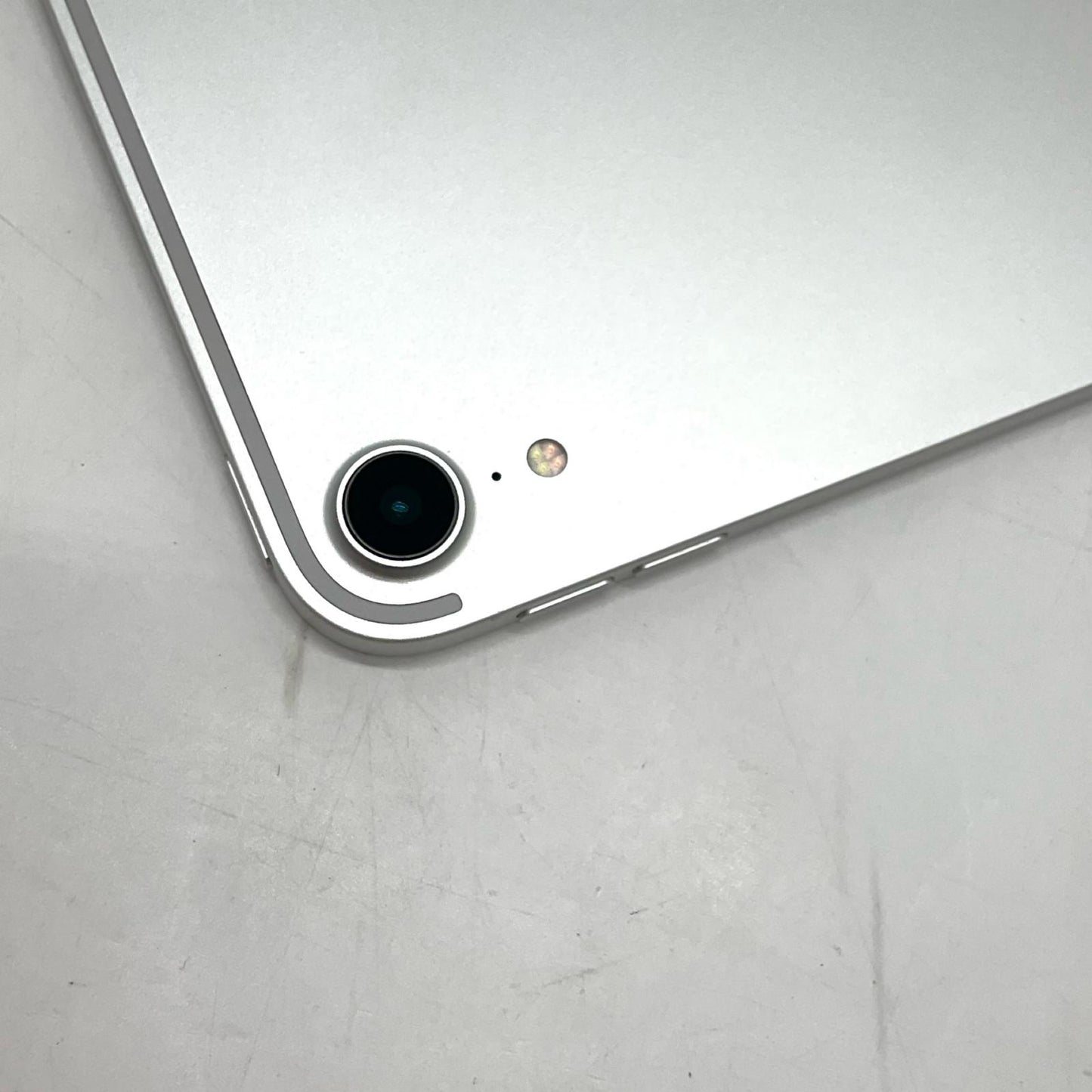 【全額返金保証】【最速発送】Apple iPad Pro 12.9インチ 第3世代 64GB シルバー Wi-Fi 美品 動作確認済
