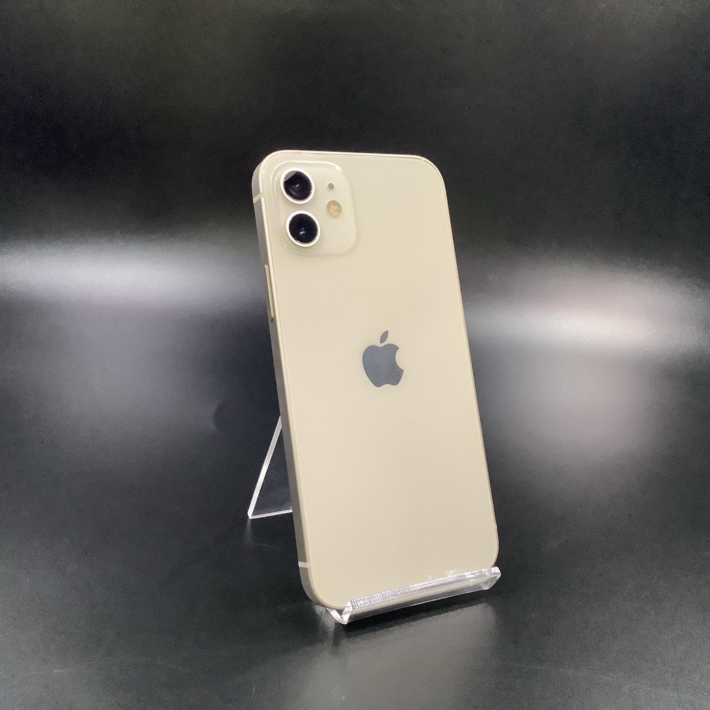 【全額返金保証】【最速発送】Apple iPhone iPhone 12 128GB ホワイト au 動作確認済 82%