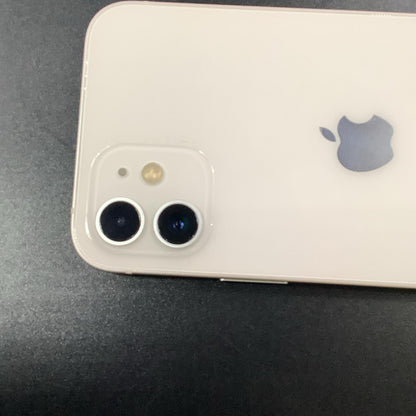 【全額返金保証】【最速発送】Apple iPhone iPhone 12 128GB ホワイト au 動作確認済 82%