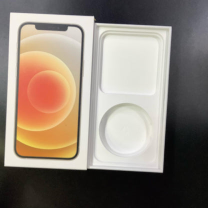 【全額返金保証】【最速発送】Apple iPhone iPhone 12 128GB ホワイト au 動作確認済 82%