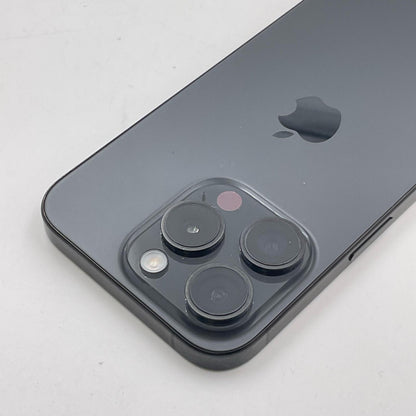 【全額返金保証】【最速発送】Apple iPhone iPhone 15 Pro 128GB ブラックチタニウム docomo 白ロム 動作確認済 88%