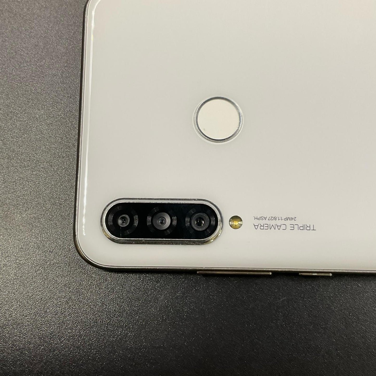 【全額返金保証】【最速発送】Huawei P 30 lite 64GB パールホワイト SIMフリー MAR-LX2J 白ロム 美品 動作確認済