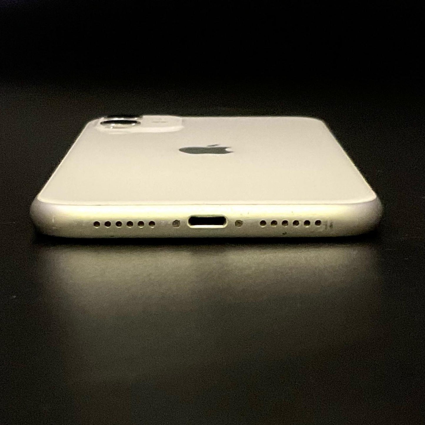 【最速発送】Apple iPhone iPhone 11 256GB ホワイト SIMフリー 白ロム【難有】