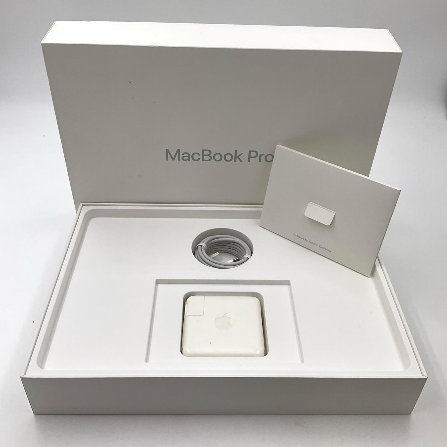 【全額返金保証】【最速発送】Apple MacBook Pro 13.3インチ 2016 core i5 8GB 256GB スペースグレイ 68.4% 動作確認済