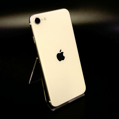 【全額返金保証】【最速発送】Apple iPhone iPhone SE（第3世代） 64GB スターライト Softbank 白ロム 動作確認済 78%