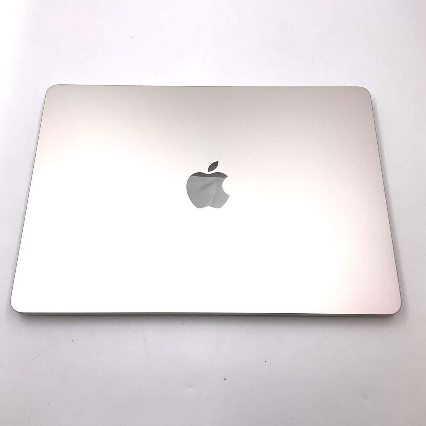 【全額返金保証】【最速発送】Apple MacBook Air 13インチ 2025 Apple M4 16GB M.2 SSD 256GB スターライト 100% 超美品 動作確認済