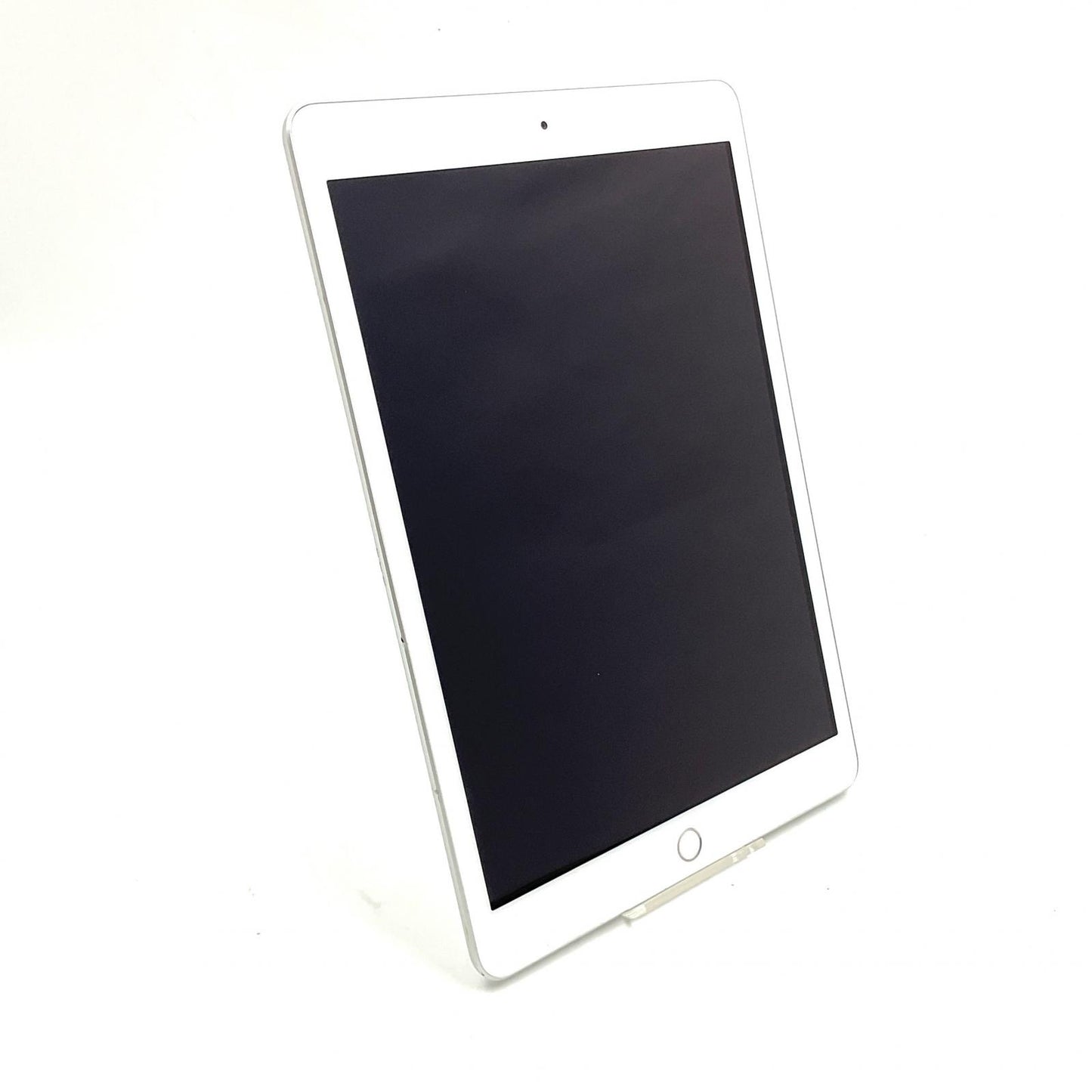 【最速発送】Apple iPad iPad 10.2インチ 第8世代 32GB シルバー Wi-Fi【難有】