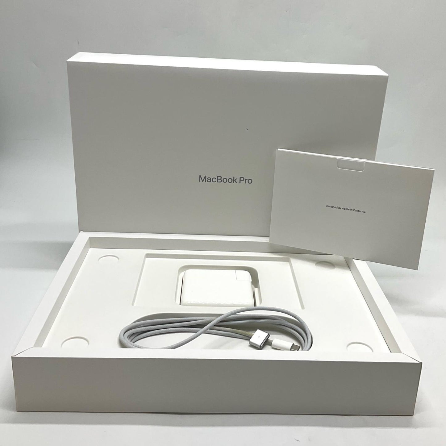 【全額返金保証】【最速発送】Apple MacBook Pro 14インチ 2021 M1 Pro 16GB M.2 SSD 2TB 80% 動作確認済