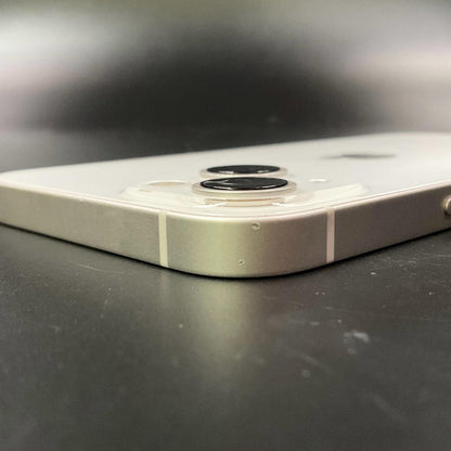 【全額返金保証】【最速発送】Apple iPhone iPhone 13 256GB スターライト au SIMフリー 白ロム 動作確認済 83%