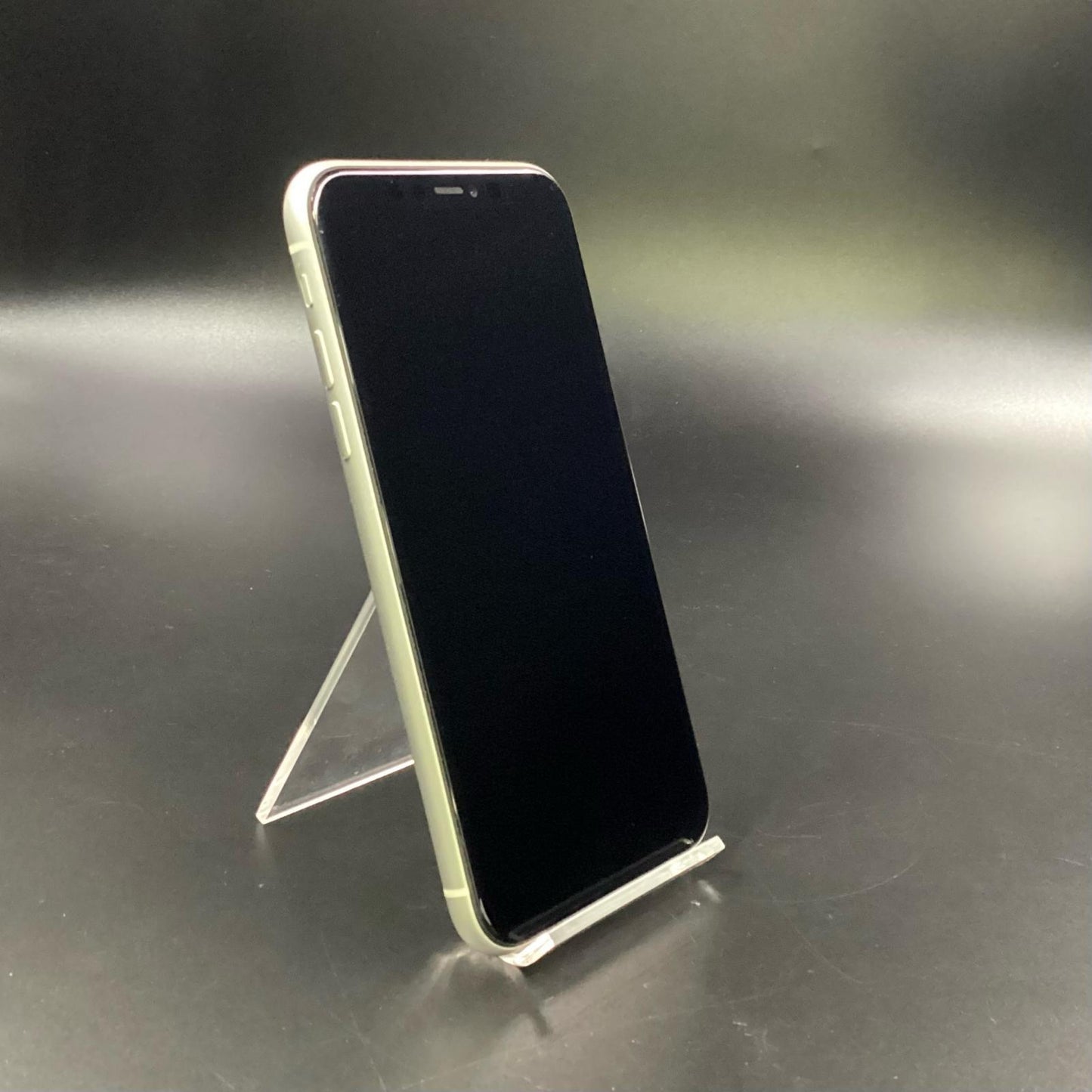 【全額返金保証】【最速発送】Apple iPhone iPhone 11 128GB ホワイト au 白ロム 動作確認済 87%