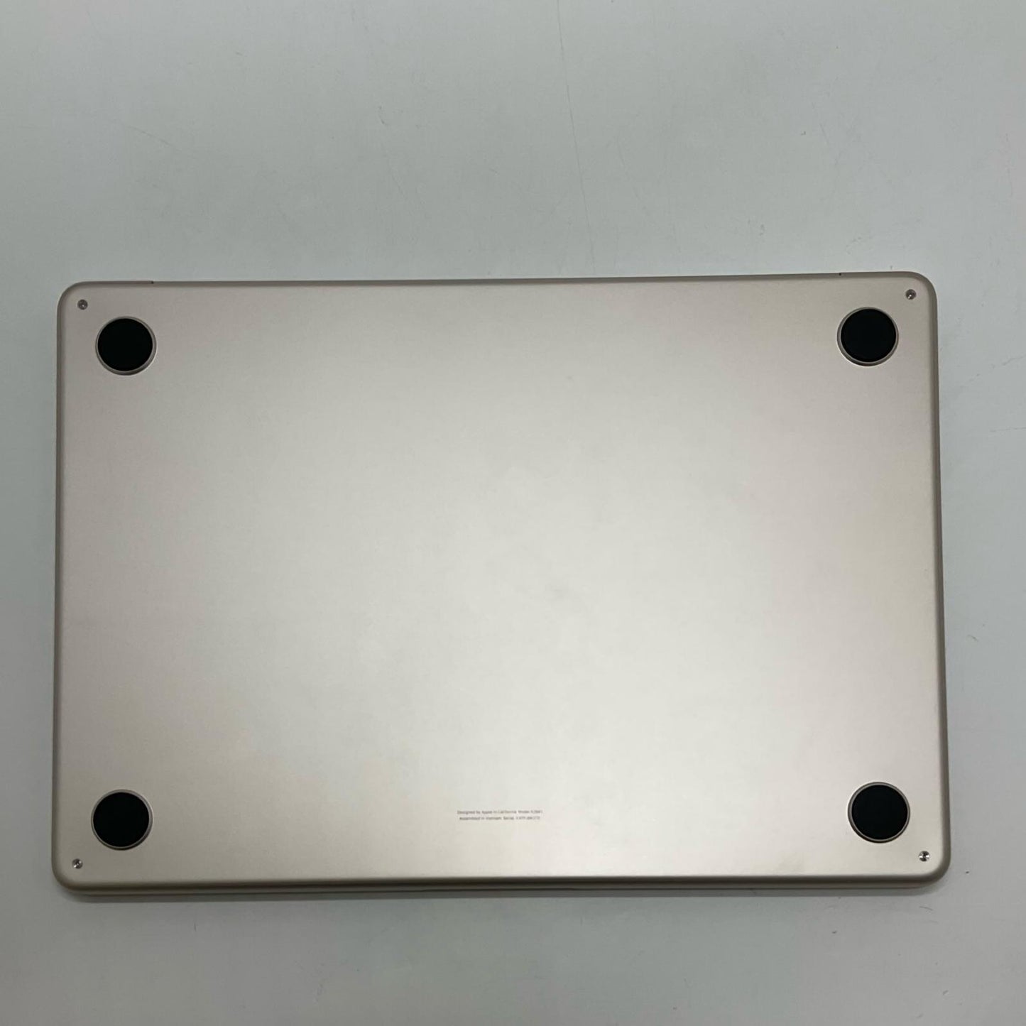 【全額返金保証】【最速発送】Apple MacBook Air 13.6インチ 2022 Apple M2 8GB M.2 SSD 512GB シルバー 99% 動作確認済