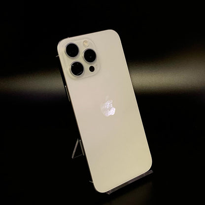 【最速発送】Apple iPhone iPhone 16 Pro Max 1TB ホワイトチタニウム au【難有】 93%