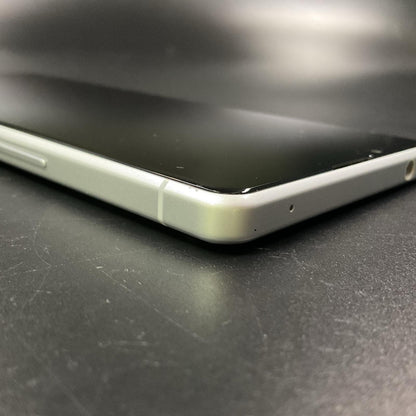 【全額返金保証】【最速発送】Sony Xperia 1 II 128GB ホワイト docomo SO-51A 白ロム 動作確認済
