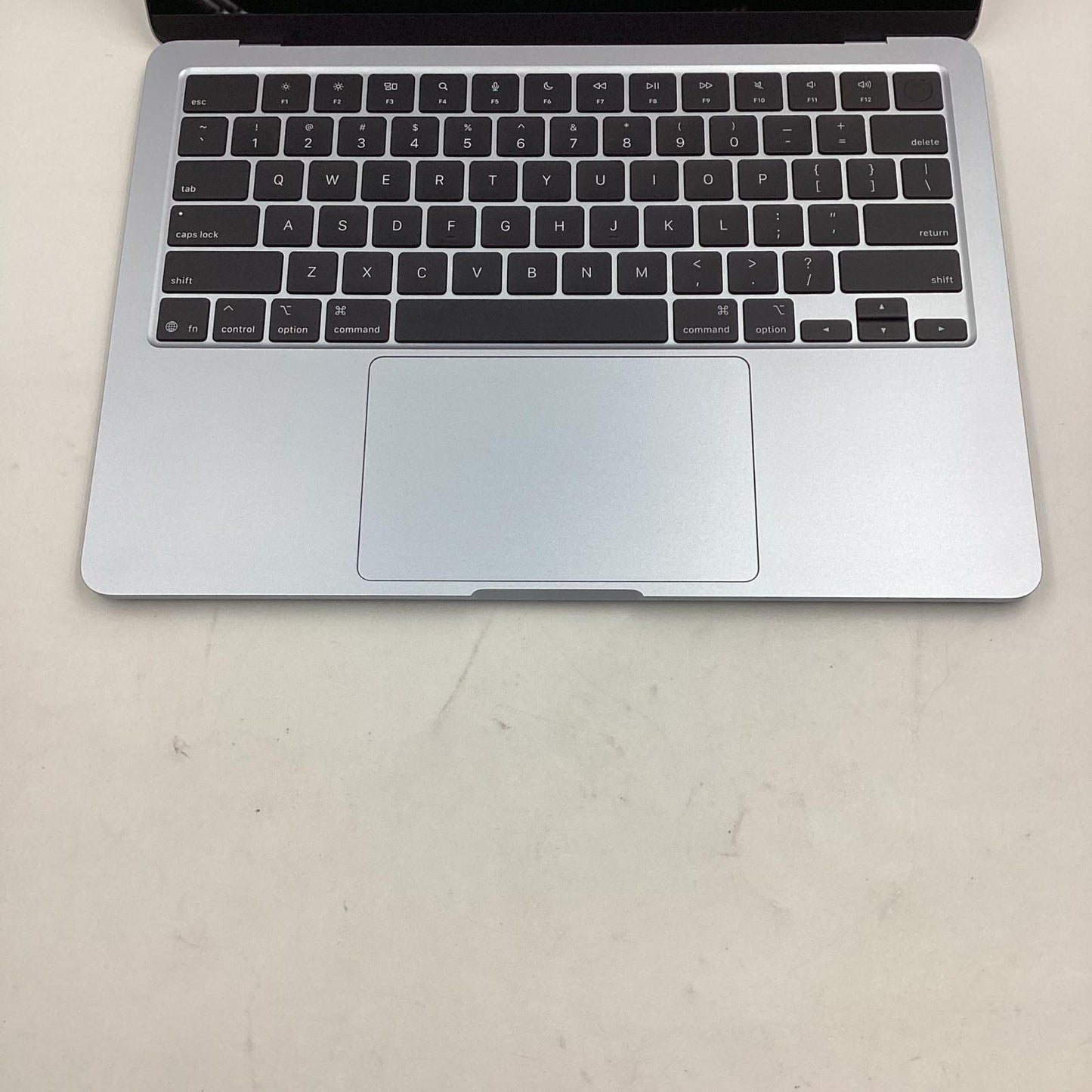 【全額返金保証】【最速発送】Apple MacBook Air 13インチ 2025 M4 16GB M.2 SSD 512GB スカイブルー 100% 超美品 動作確認済