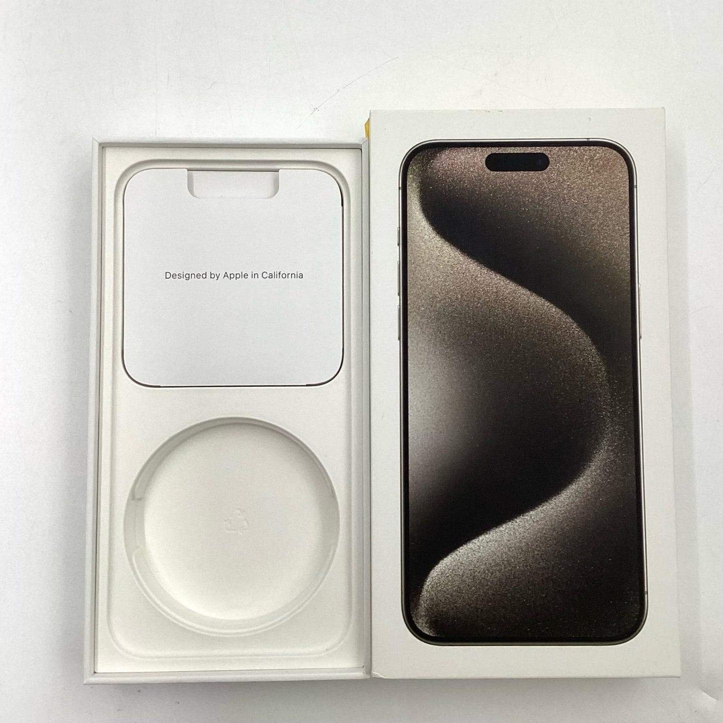【全額返金保証】【最速発送】Apple iPhone iPhone 15 Pro Max 256GB ナチュラルチタニウム SIMフリー 動作確認済 85%