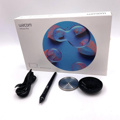 【全額返金保証】【最速発送】Wacom Intuos Pro PTH-460/K0-DA 美品 動作確認済