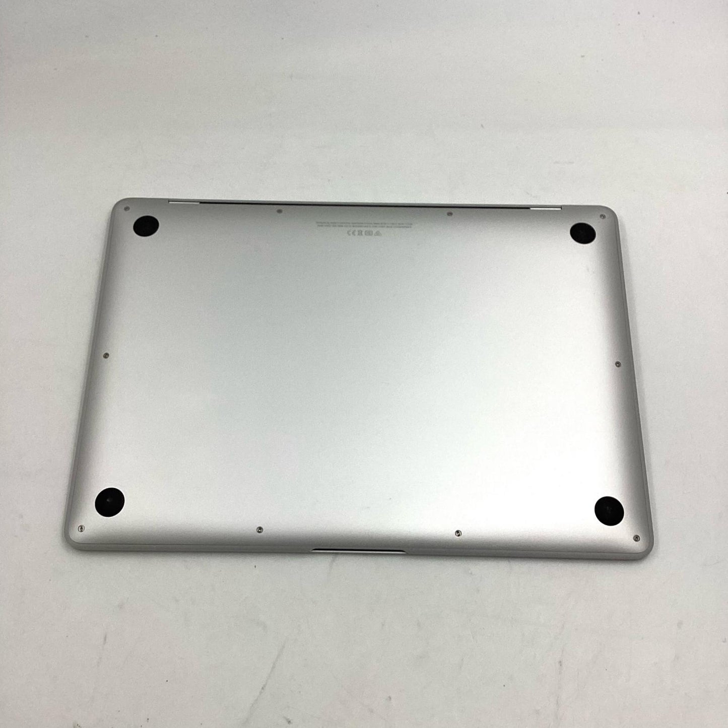 【全額返金保証】【最速発送】Apple MacBook Air 13.3インチ 2020 Apple M1 8GB SSD 512GB シルバー 95% 美品 動作確認済