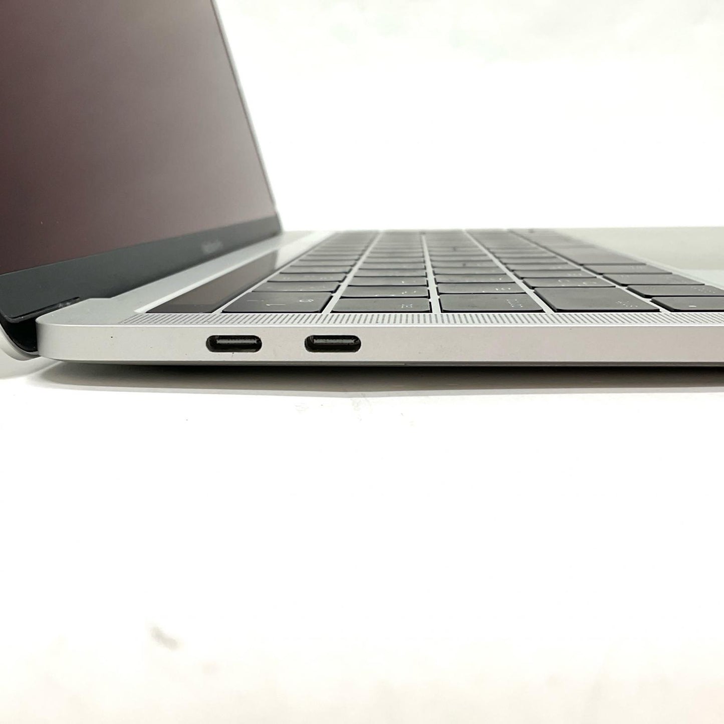 【最速発送】Apple MacBook Pro 13インチ 2016 2.9Ghz デュアルコア Intel Core i5 8GB 256GB シルバー 100%【難有】