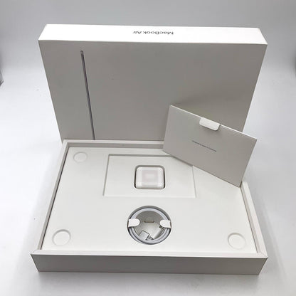 【全額返金保証】【最速発送】Apple MacBook Air 13インチ 2024 Apple M3 8GB SSD 512GB スペースグレイ 94% 美品 動作確認済
