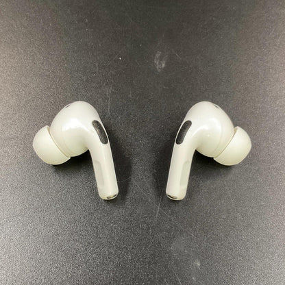 【全額返金保証】【最速発送】Apple AirPods Pro 2 MagSafe充電ケース（USB-C）付 動作確認済