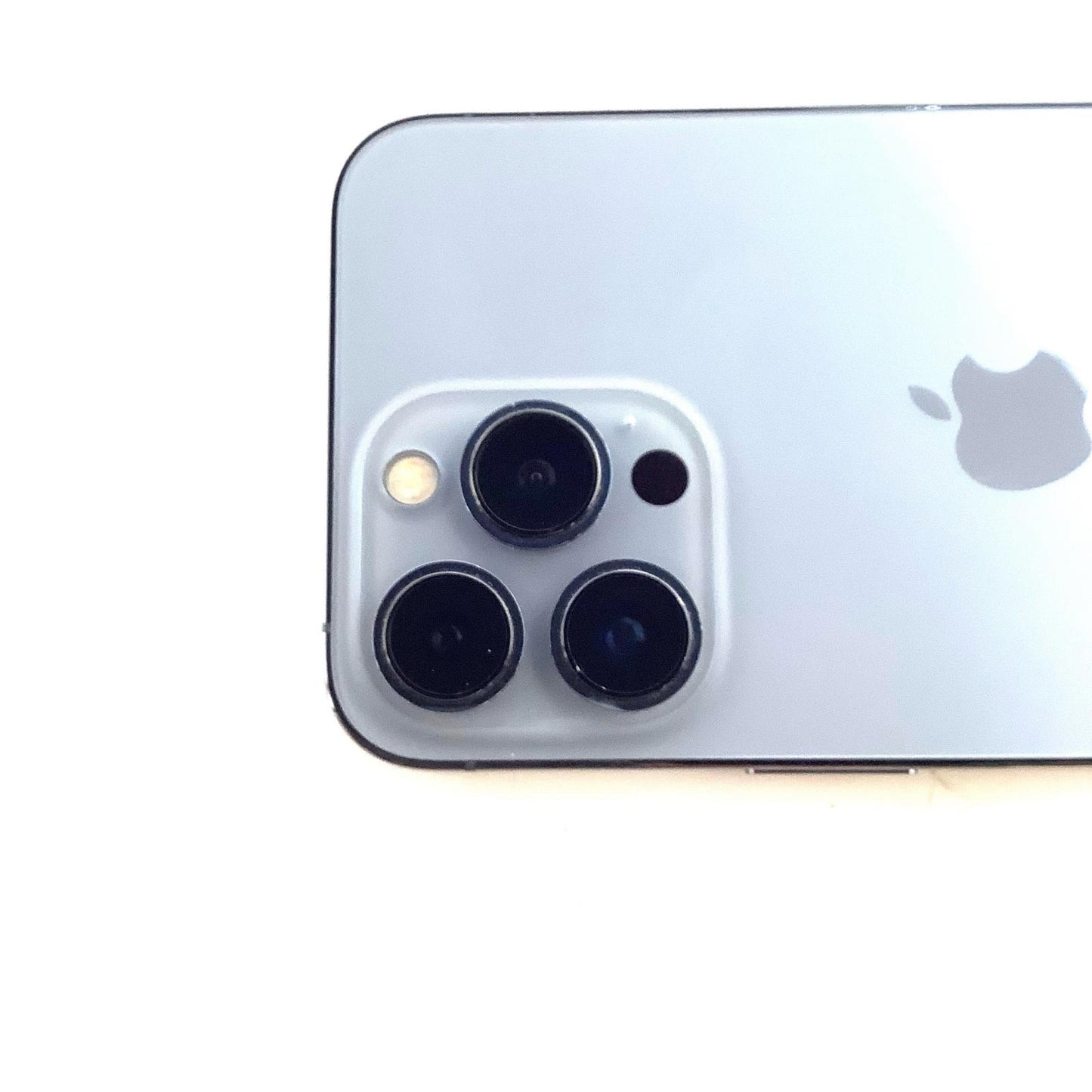 【全額返金保証】【最速発送】Apple iPhone iPhone 13 Pro 256GB シエラブルー docomo SIMフリー 白ロム 動作確認済 79%