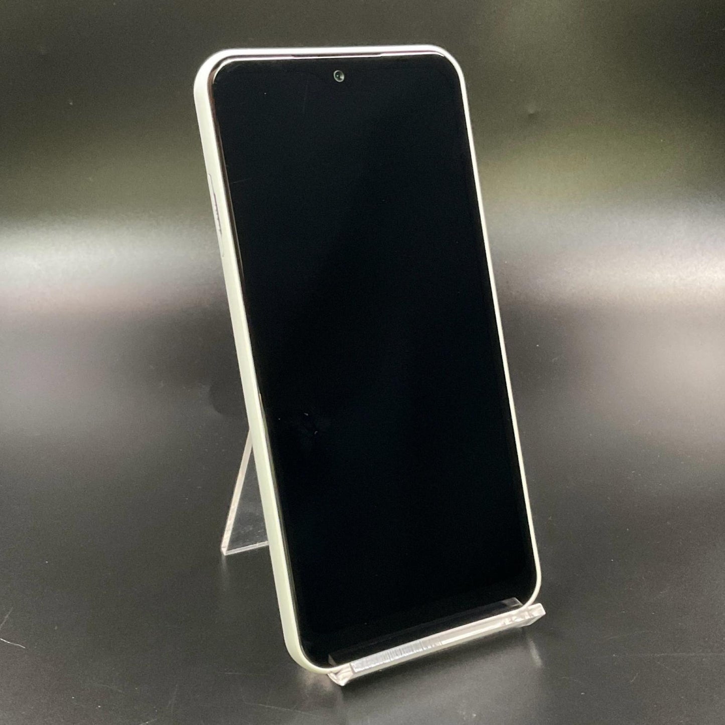 【全額返金保証】【最速発送】富士通 arrows 64GB ホワイト docomo F-51B 白ロム 動作確認済