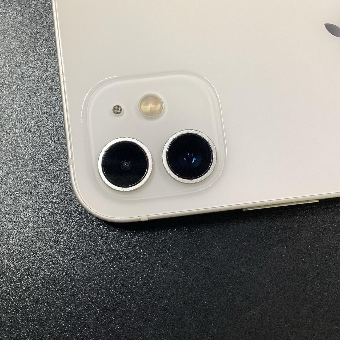 【全額返金保証】【最速発送】Apple iPhone iPhone 12 64GB ホワイト Softbank SIMフリー 白ロム 動作確認済 76%