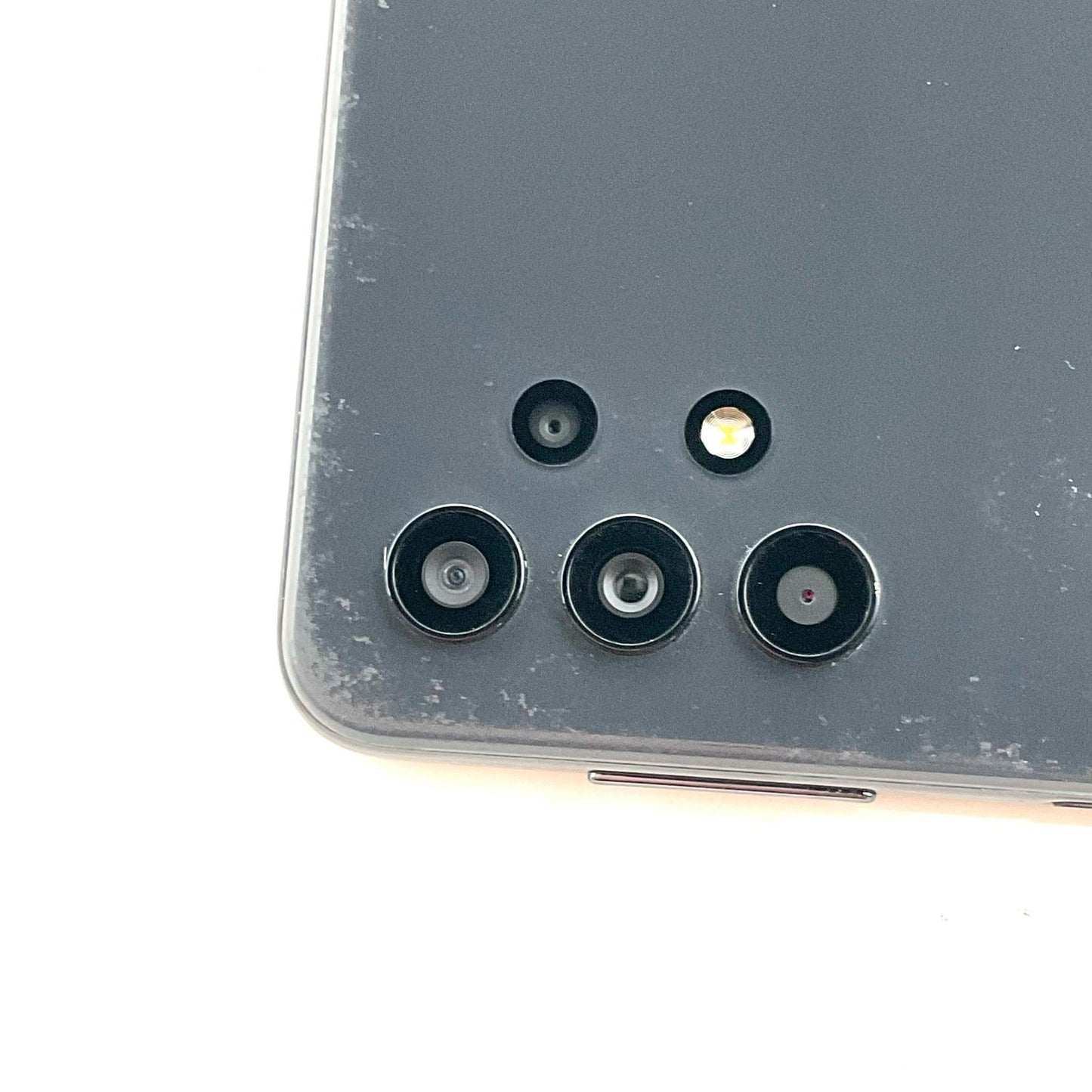 【全額返金保証】【最速発送】SAMSUNG Galaxy A32 5G 64GB オーサムブラック au SCG08 白ロム 動作確認済