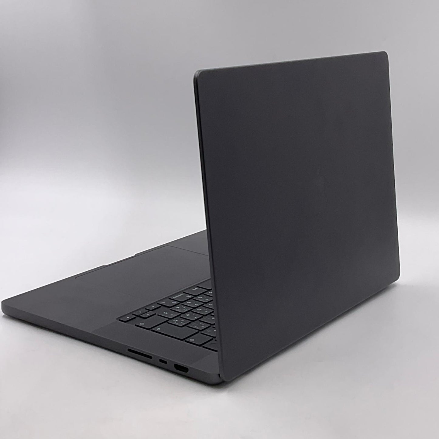 【全額返金保証】【最速発送】Apple MacBook Pro 16インチ 2023 M3 Pro 12コア 18GB 512GB スペースブラック 100% 美品 動作確認済